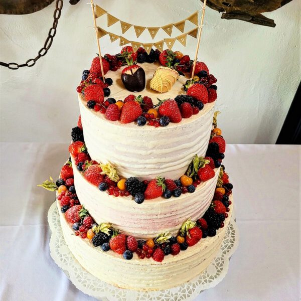 Hochzeitstorte Naked Cake